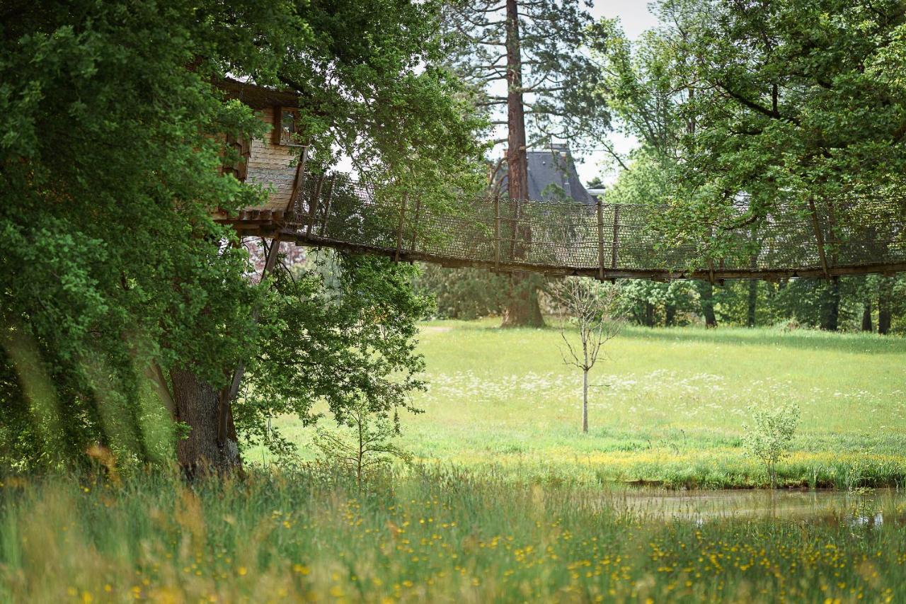 Cabane Perchee Dans Les Arbres Saint-Hilaire-en-Morvan Экстерьер фото